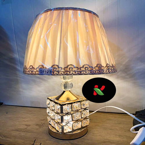 LAMPE DE CHEVET